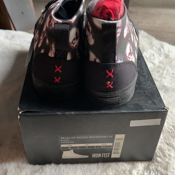 UNISEX Iron Fist High-tops W9.5/M8 - Picture 6 of 8